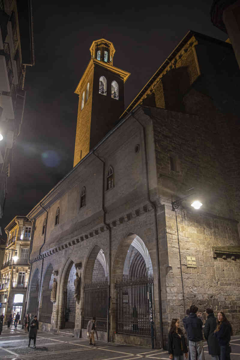 Pamplona 043 - iglesia de San Saturnino o San Cernin.jpg